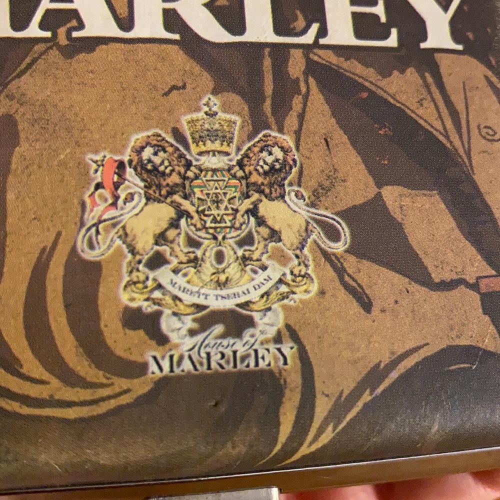 Bob Marley cigarettes case pre-owned for collection - Picture 8 of 8